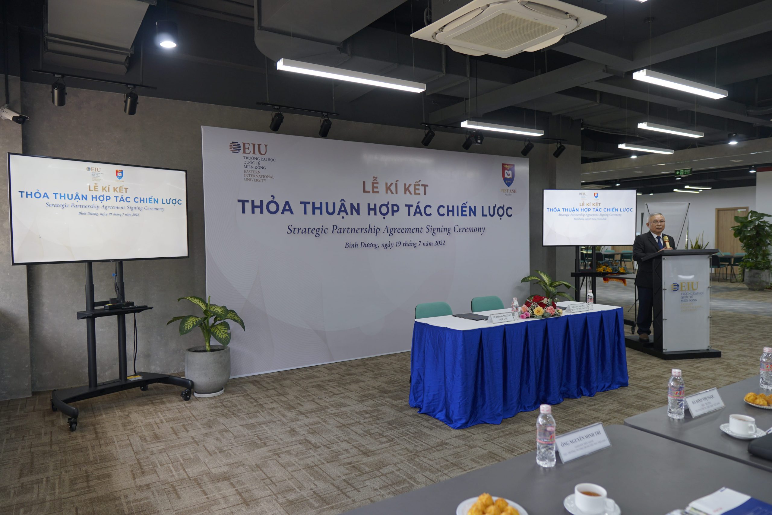 Lễ ký kết thỏa thuận hợp tác chiến lược giữa Hit Club Go88
 (EIU) và Hệ thống Trường Việt Anh